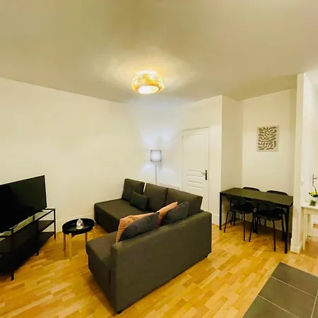 Maridor Porte De Versailles * Paris